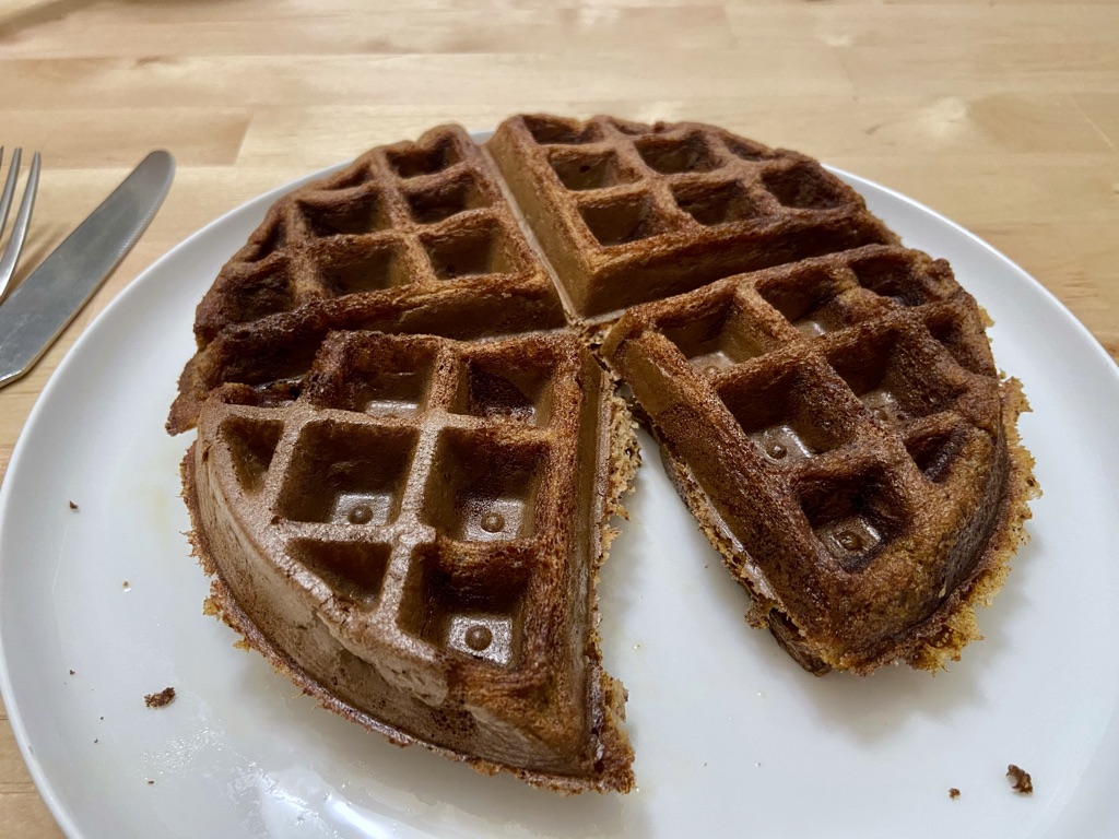 Healthy Pumpkin & Banana Waffles
